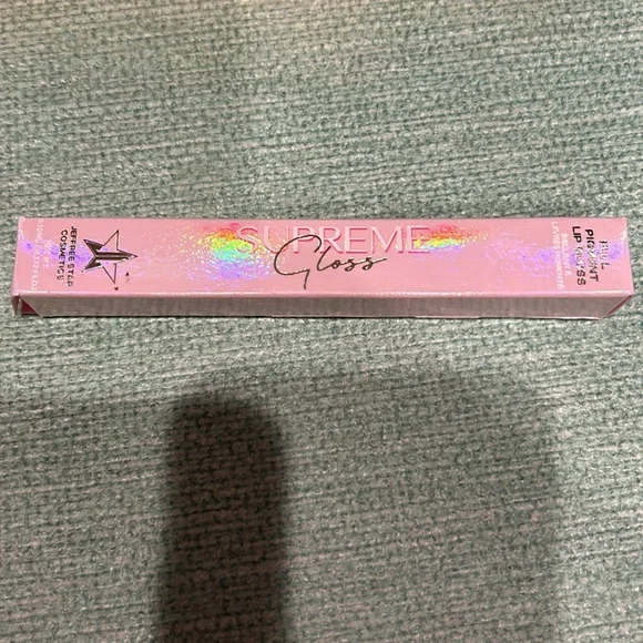 NEW! Jeffree Star Supreme Gloss in “Red❤️Affair” - Picture 7 of 8